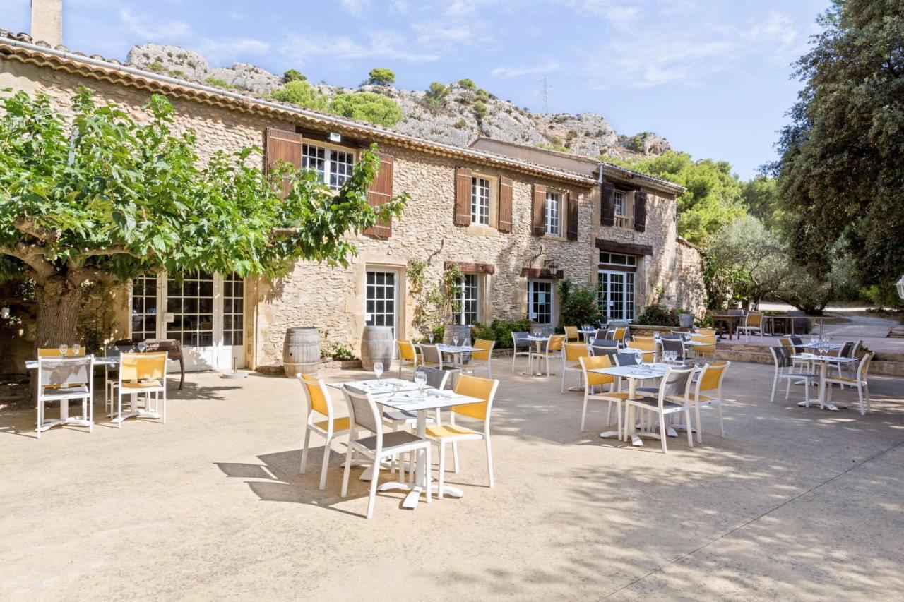 Best Western Domaine De Roquerousse Salon-de-Provence Buitenkant foto